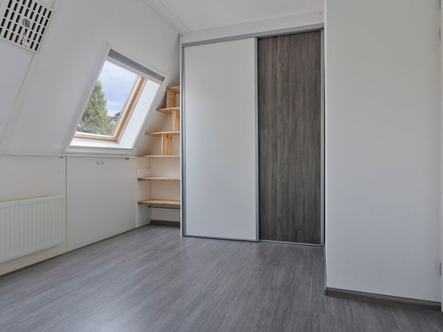 Windhalm 25, Hendrik-Ido-Ambacht