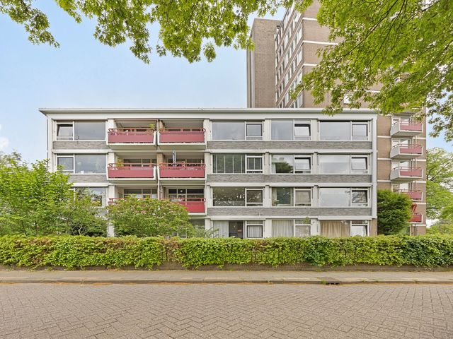 Stationsplein 54, Velp