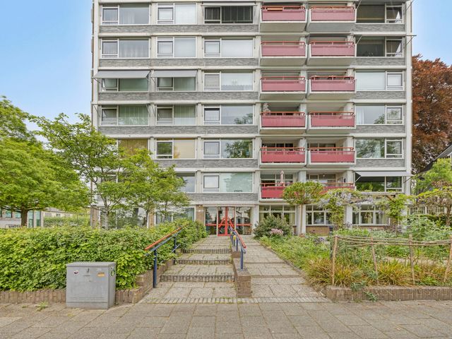 Stationsplein 54, Velp