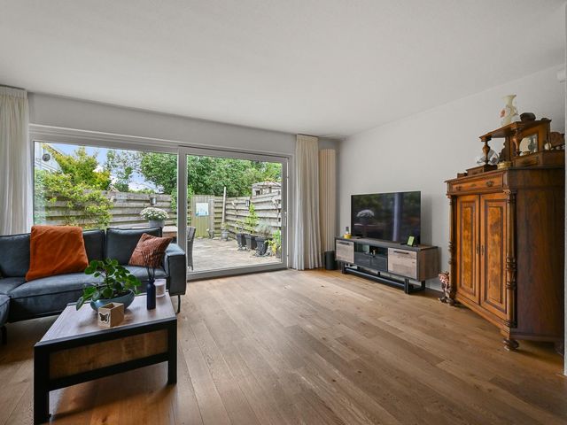 E.F. van den Banweg 73, Almere
