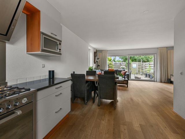 E.F. van den Banweg 73, Almere