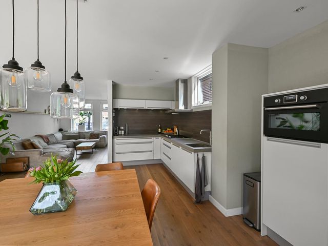 Dorpsstraat 975, Assendelft