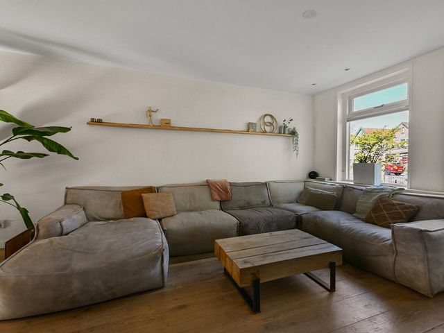 Dorpsstraat 975, Assendelft