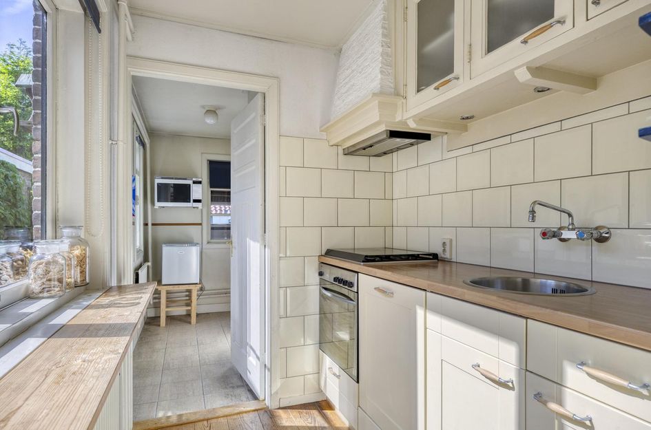 Dr. Ammanstraat 8