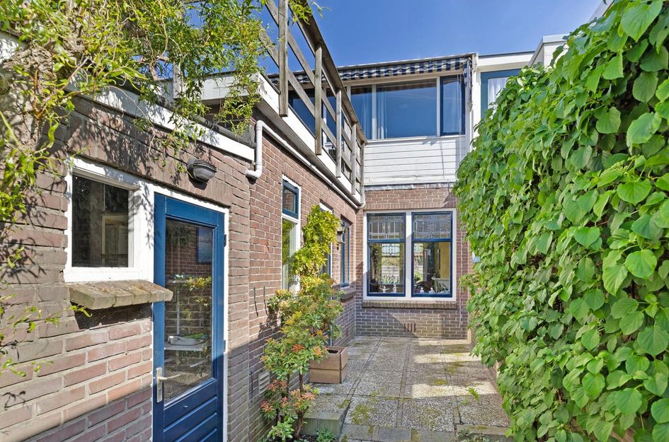 Dr. Ammanstraat 8