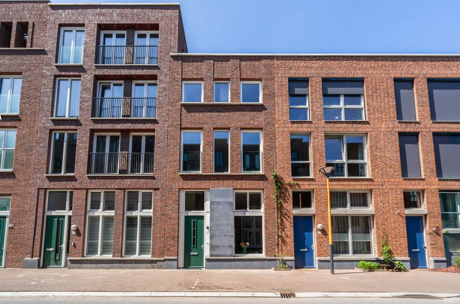 Chisinaustraat 12