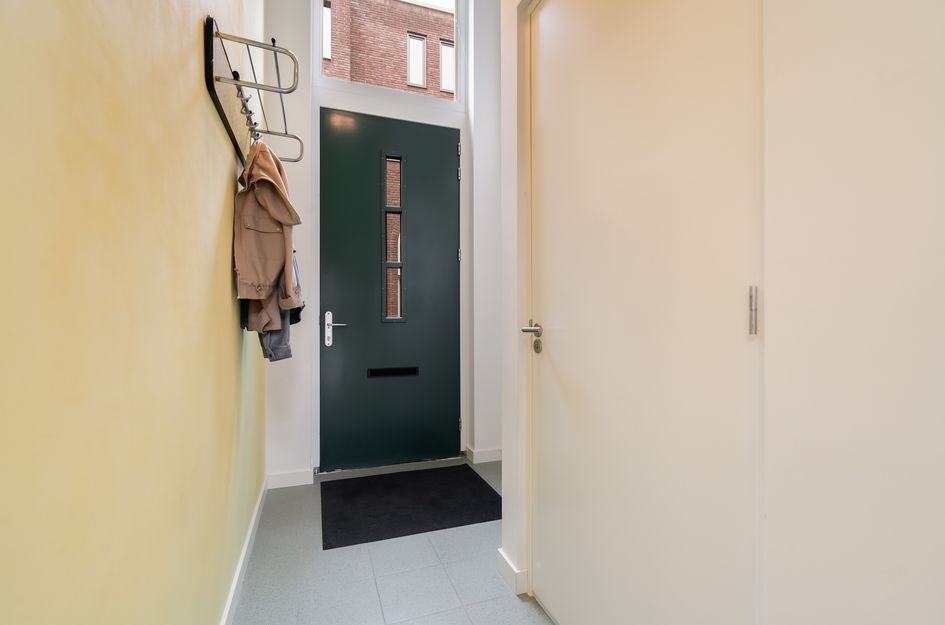Chisinaustraat 12