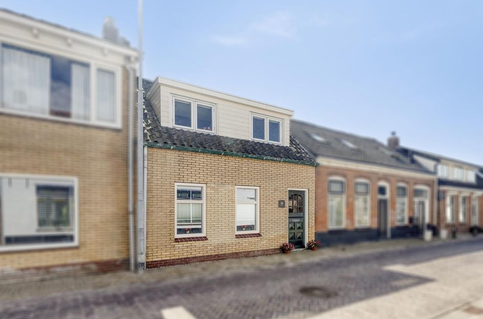 van Tilburghstraat 12