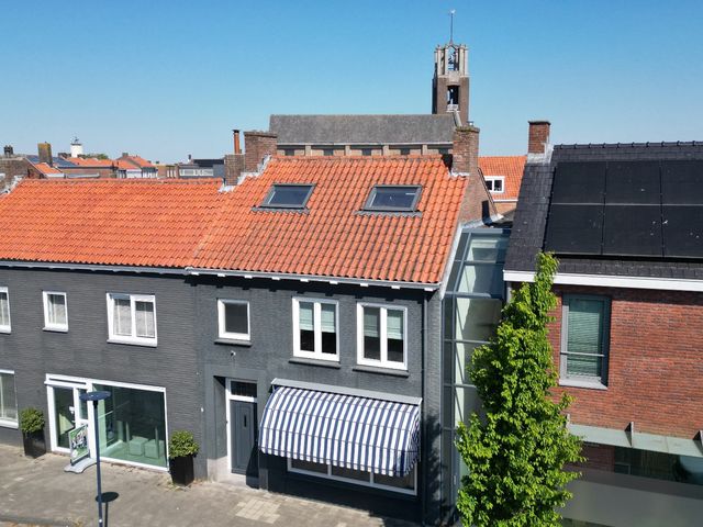 Nieuwstraat 3, Oostburg
