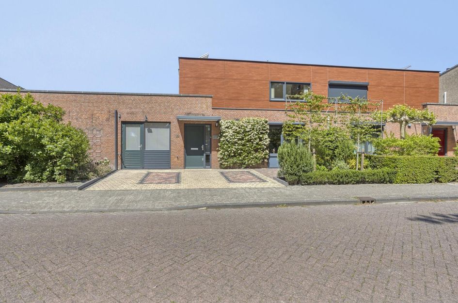 Sara Burgerhartstraat 31