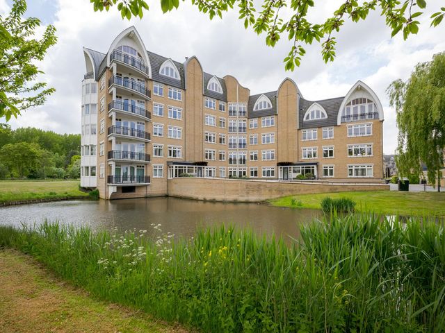 Harry Mulischstraat 24, Voorschoten