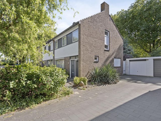 Passementmakersdreef 24, Maastricht