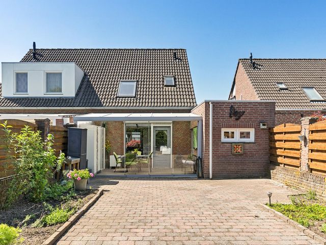 Dr. Willem Dreesstraat 5, Hoensbroek