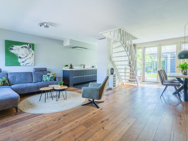 Tetterode 18, Nieuw-Vennep