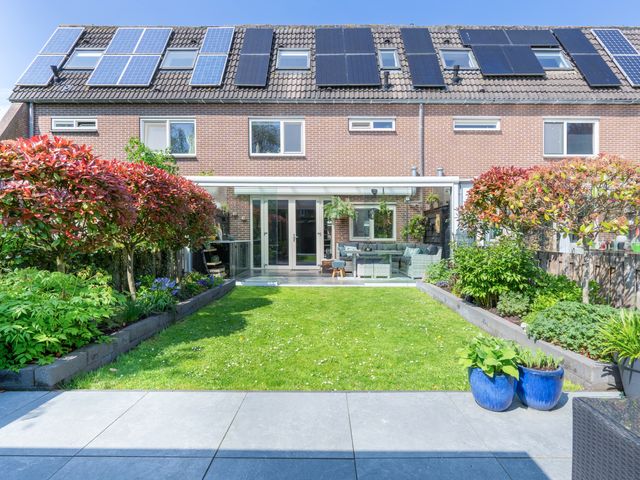 Tetterode 18, Nieuw-Vennep