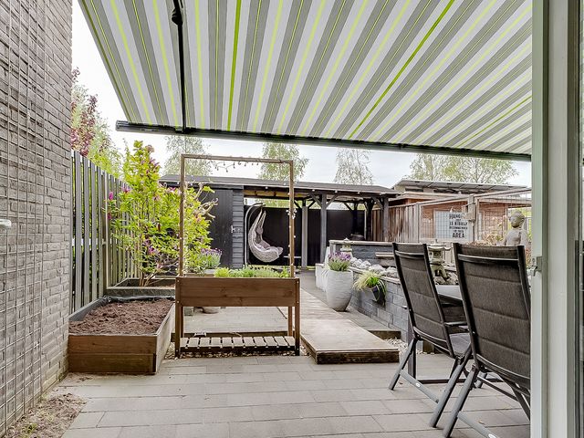 Athenelaan 189, Nieuw-Vennep