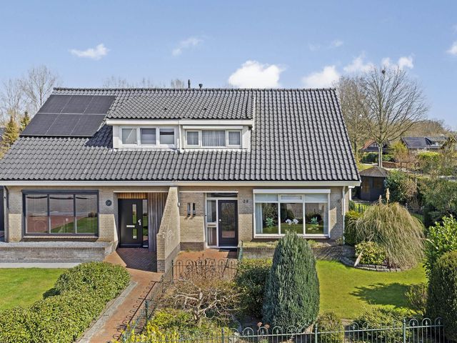 Reggestraat 29, Enter