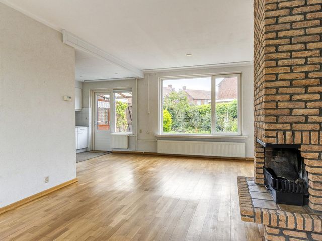 Aagje Dekenstraat 16, Terneuzen