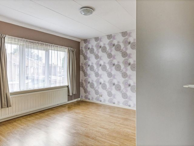 Aagje Dekenstraat 16, Terneuzen