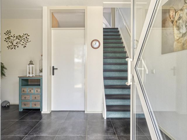IJsbout 23, Zetten
