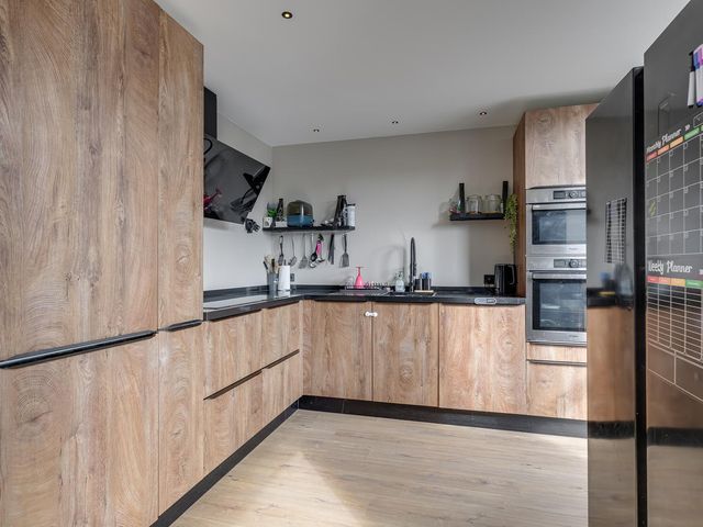 Van Brakelstraat 21, Maasdijk