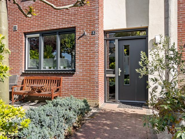 Hazerswoudestraat 6, Zoetermeer