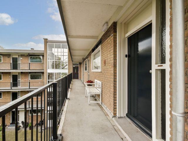 Pruimenlaan 60, Amstelveen