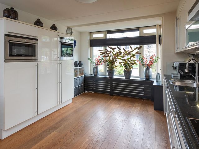 Hooftlaantje 136, Hendrik-Ido-Ambacht