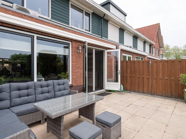 Hooftlaantje 136, Hendrik-Ido-Ambacht