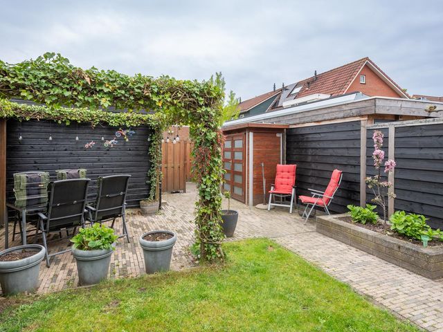 Hooftlaantje 136, Hendrik-Ido-Ambacht
