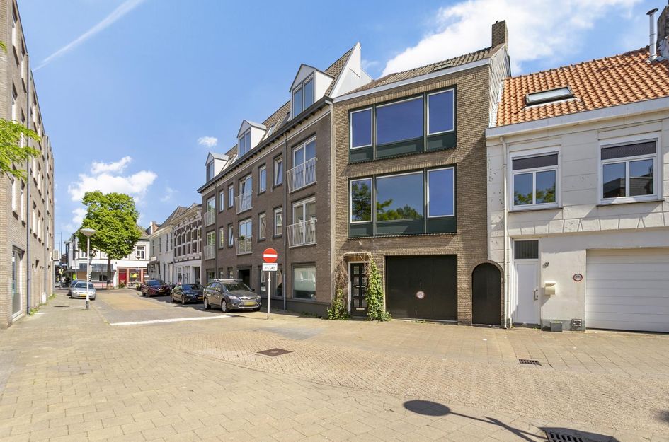 Nieuwe Huizen 9