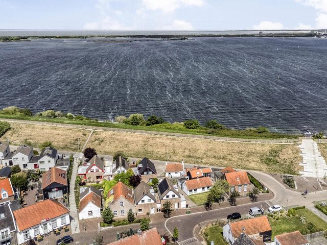 Baken 32, Scharendijke