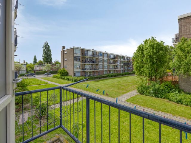 Middelrode 171, Rotterdam