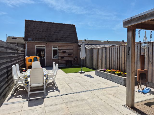 Geraniumstraat 28, Steenbergen