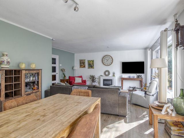 Paulusdonk 17, Roosendaal
