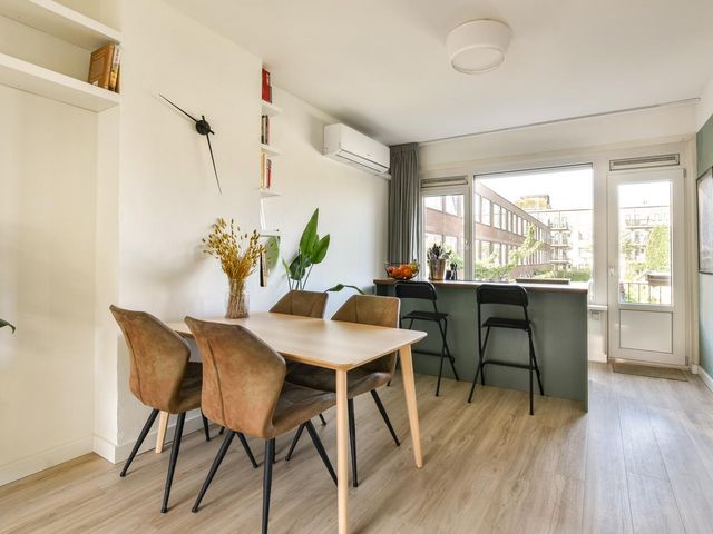Nobelstraat 15B, Rotterdam