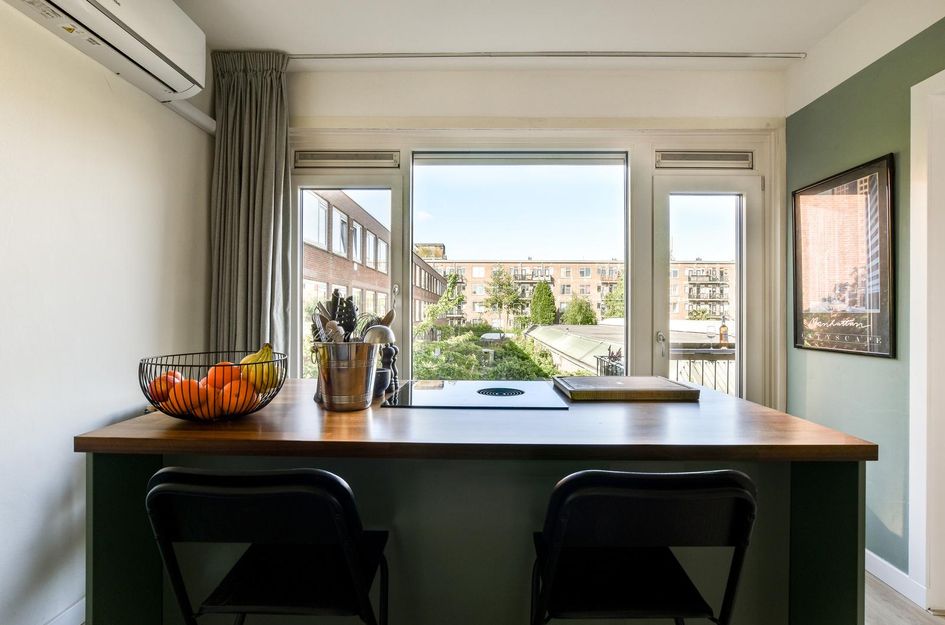 Nobelstraat 15B