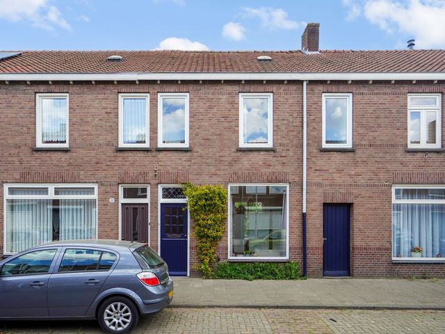 Arent Van 'S Gravesandestraat 40, Tilburg