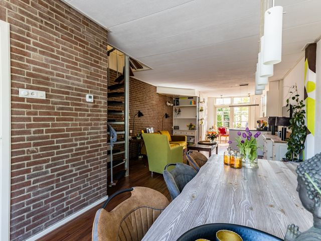 Veenenburgerlaan 11, Hillegom