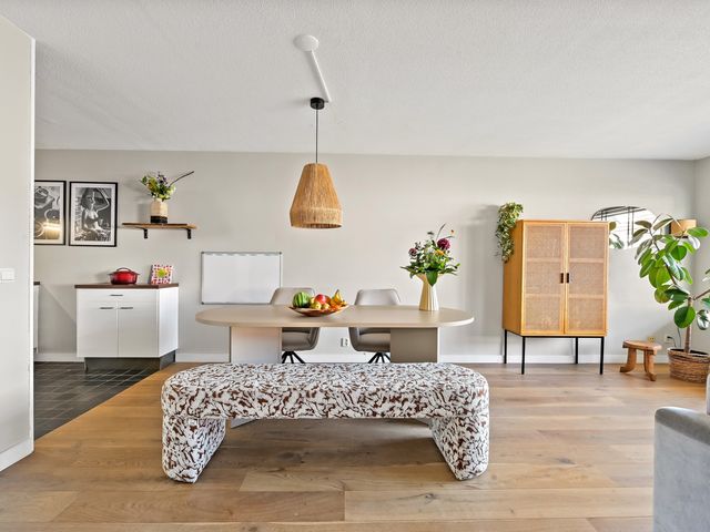 Kaasjeskruid 37, Den Hoorn