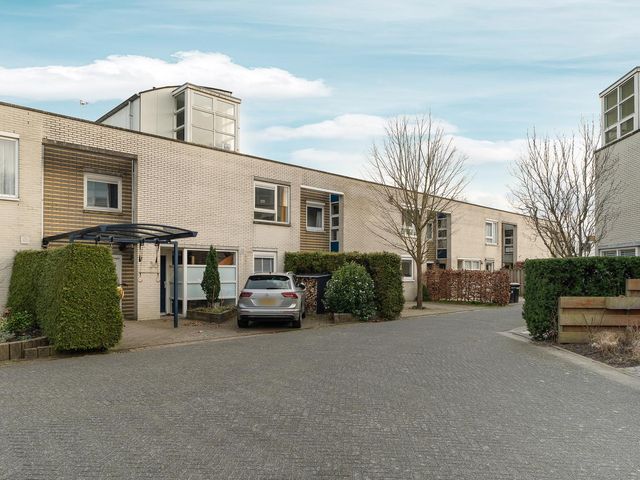 Pluuthaven 36, Zeewolde