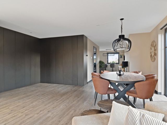 Liesgras 11, Lelystad