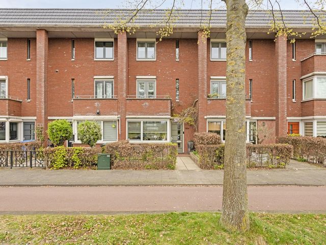 Laan van Avant-Garde 384, Rotterdam