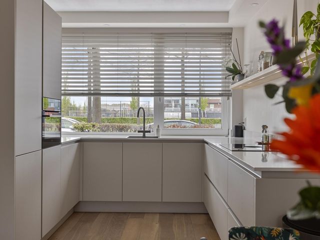 Laan van Avant-Garde 384, Rotterdam