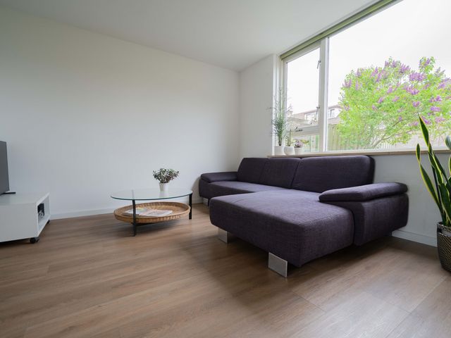 Johanna Naberstraat 2, Heemskerk