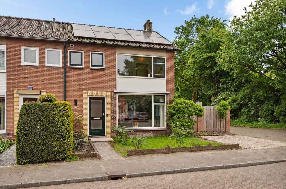 Boterbloem 23