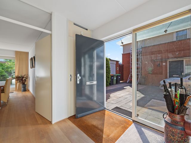 Waterleliekade 41, Den Haag