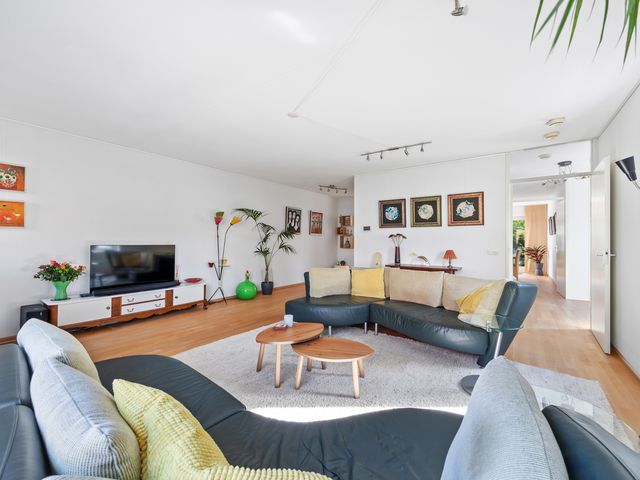 Waterleliekade 41, Den Haag