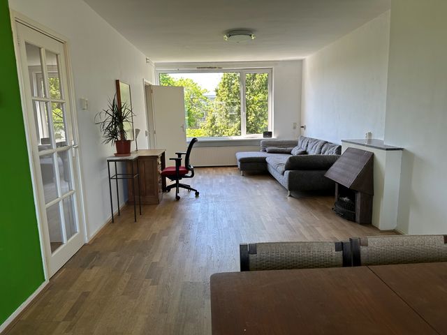 Van Leeuwenstraat 128, Voorburg