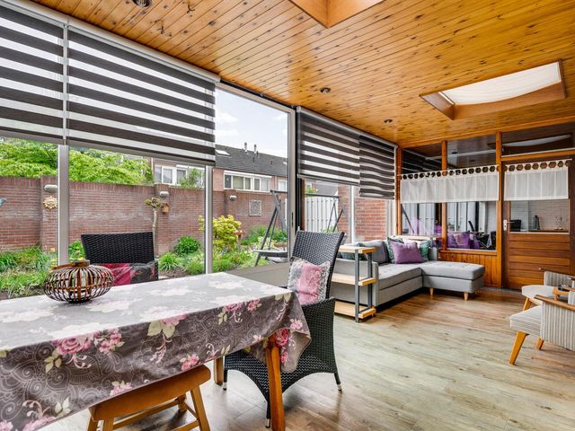 Loverstraat 37, Nederweert